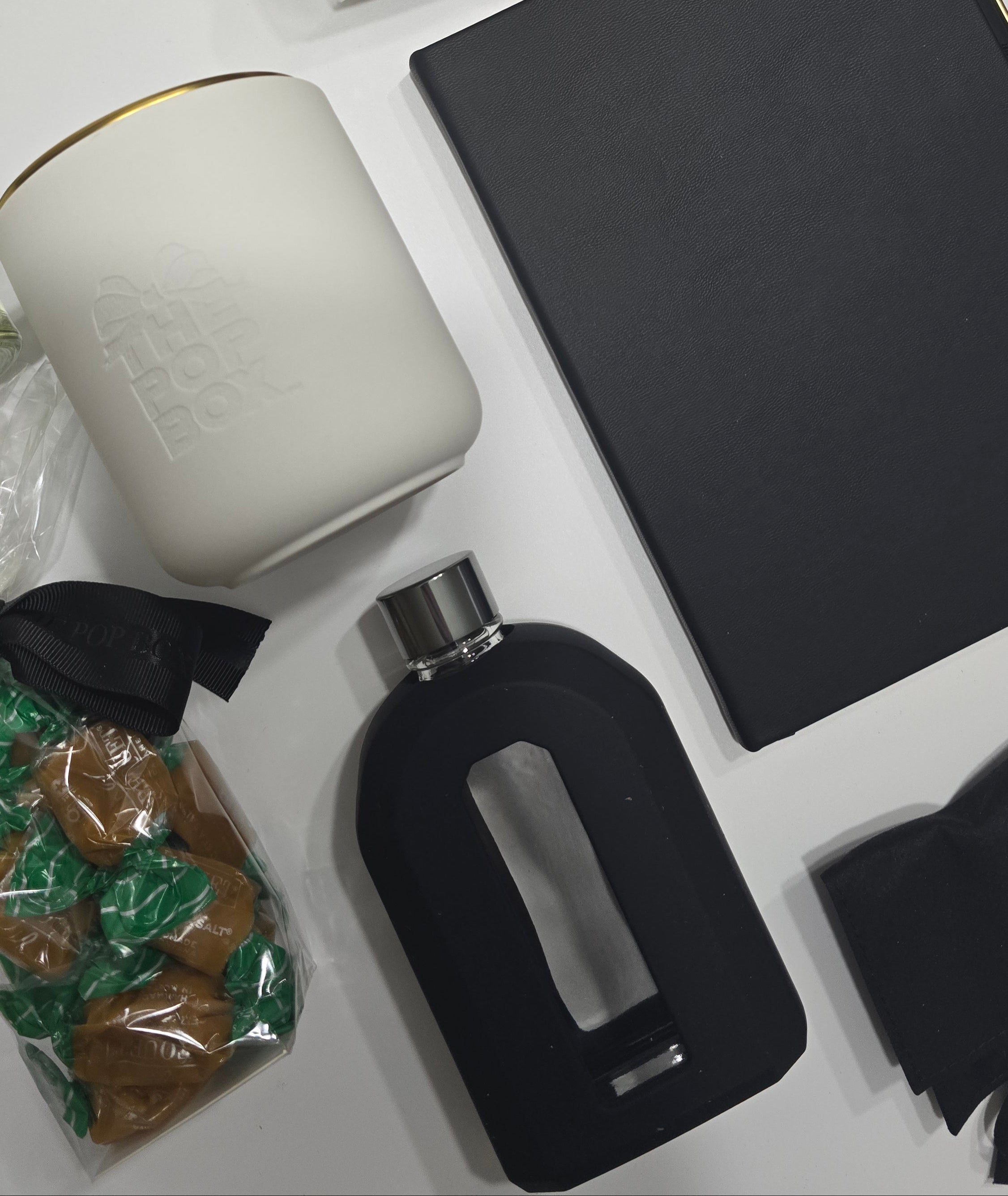 Buy Corporate Gift Boxes Online | Best Corporate Gift Supplier