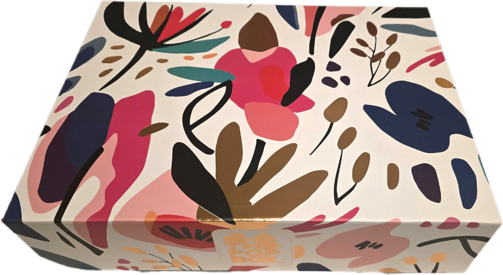 The Signature Women's Box — Large